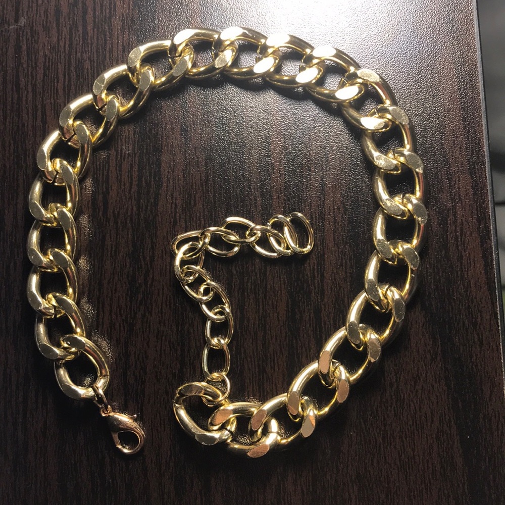 Gold chain link choker necklace